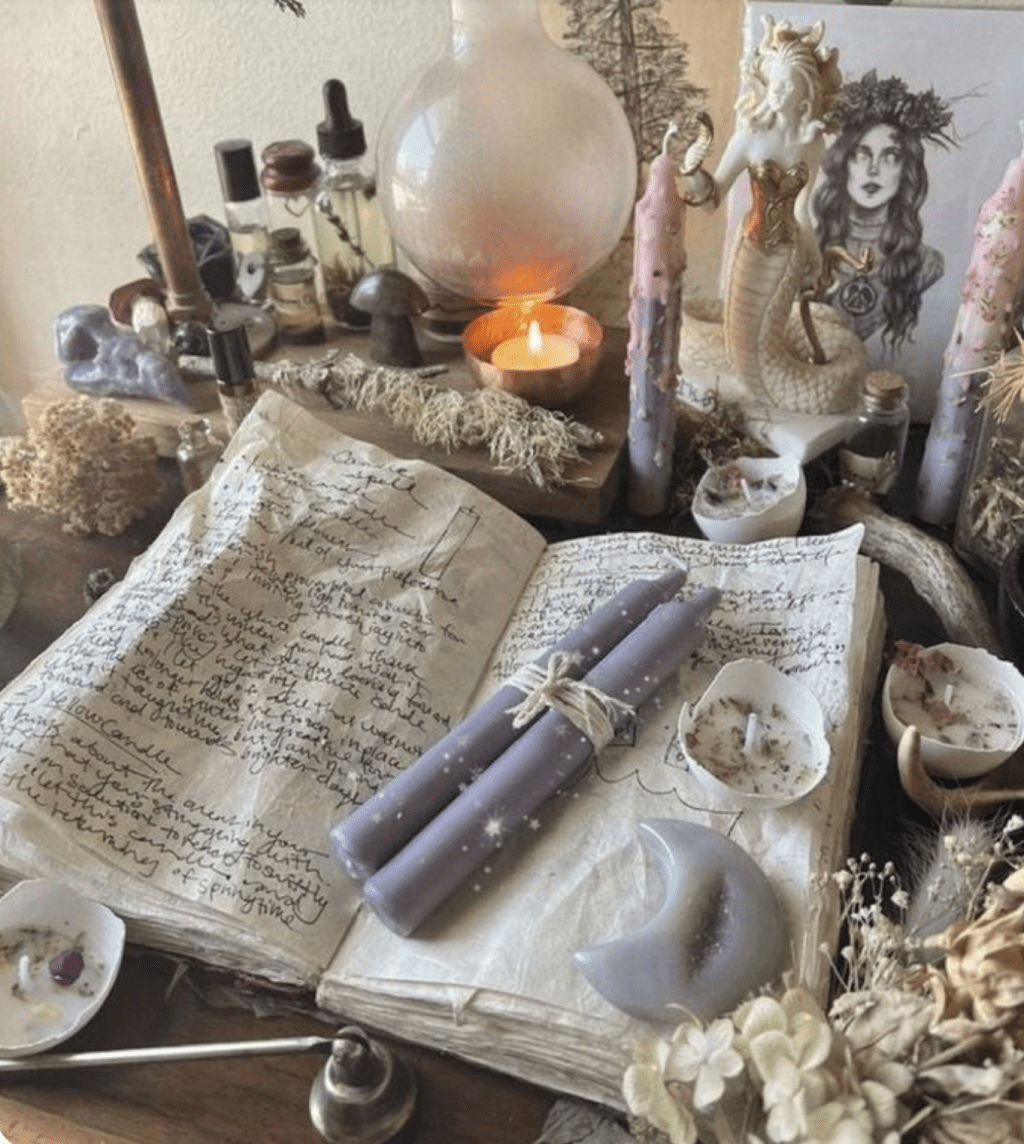 📓 Journaling at the Altar: Prompts to Deepen Your Spiritual&nbsp;Practice